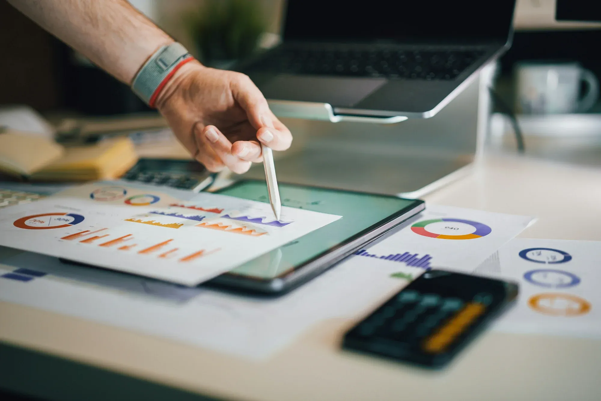 Data visualization and business reporting tools
