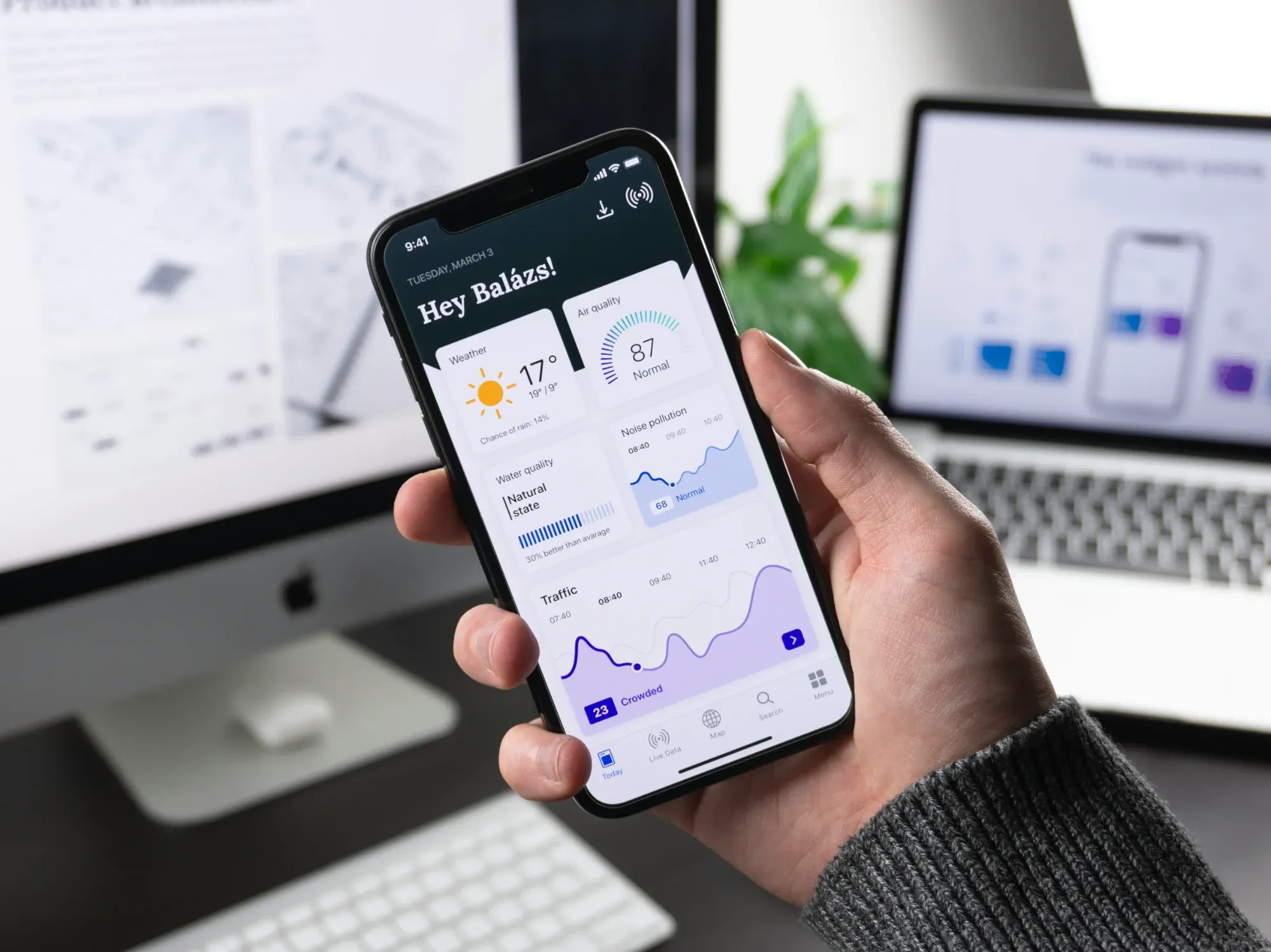 Mobile app development and cross-platform solutions